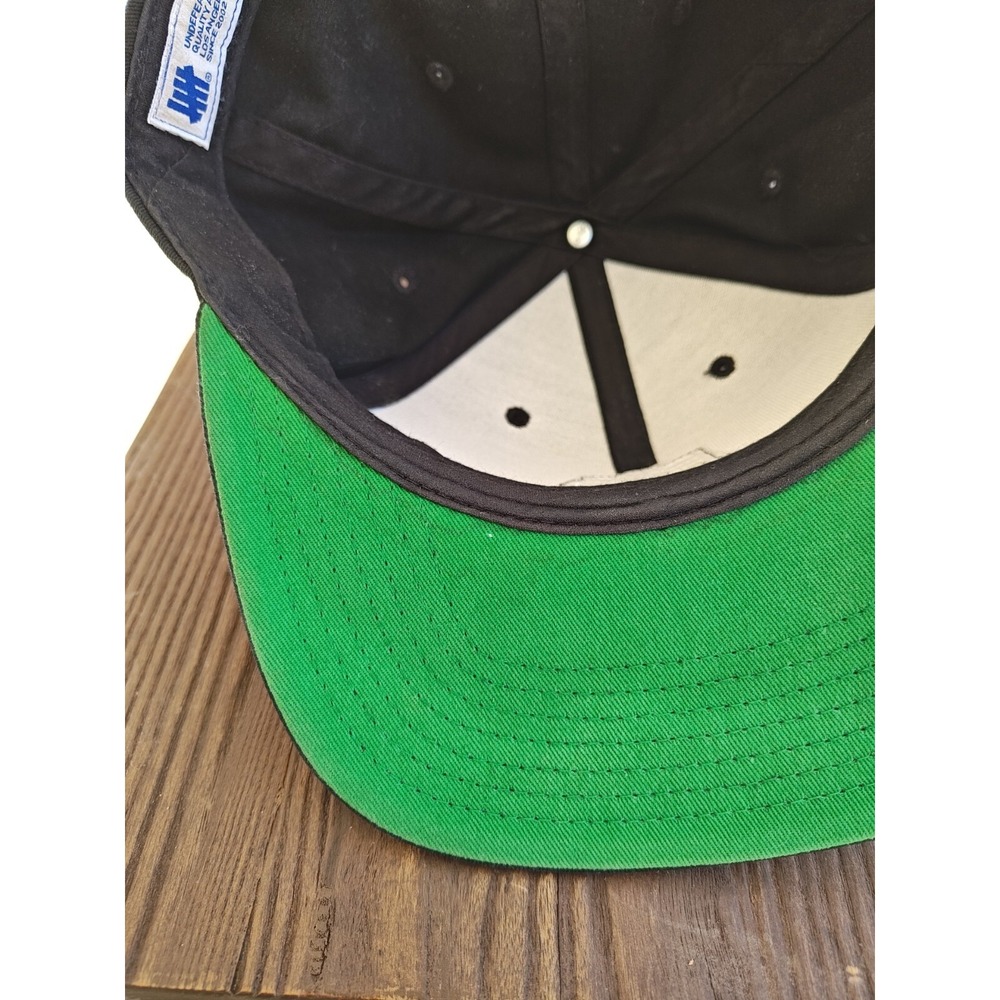 Undefeated Men's Adjustable Black Hat embroidered Logo OSFM Structured‎ - Picture 9 of 9